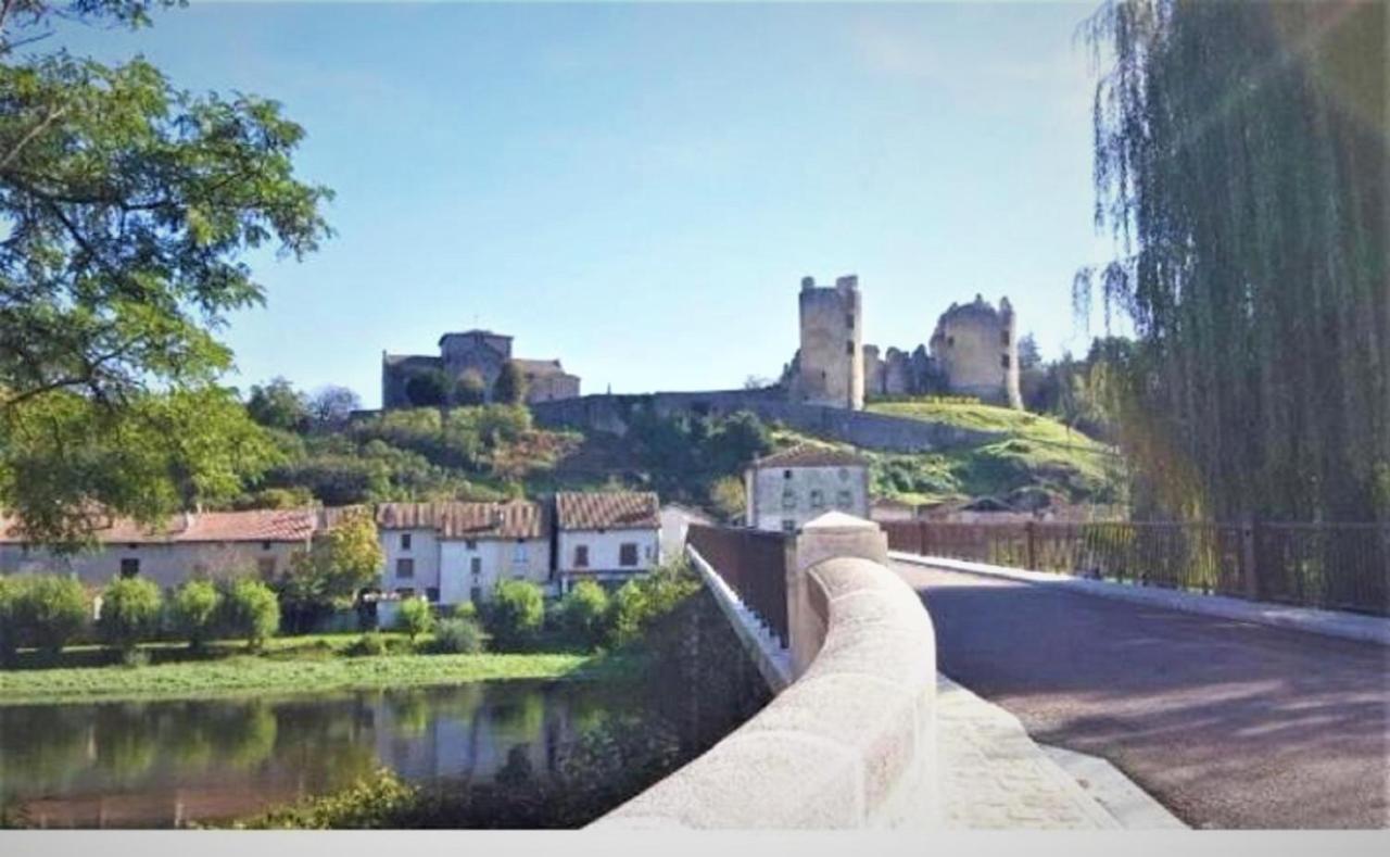 Gite Des Roses Oradour-Fanais Ngoại thất bức ảnh